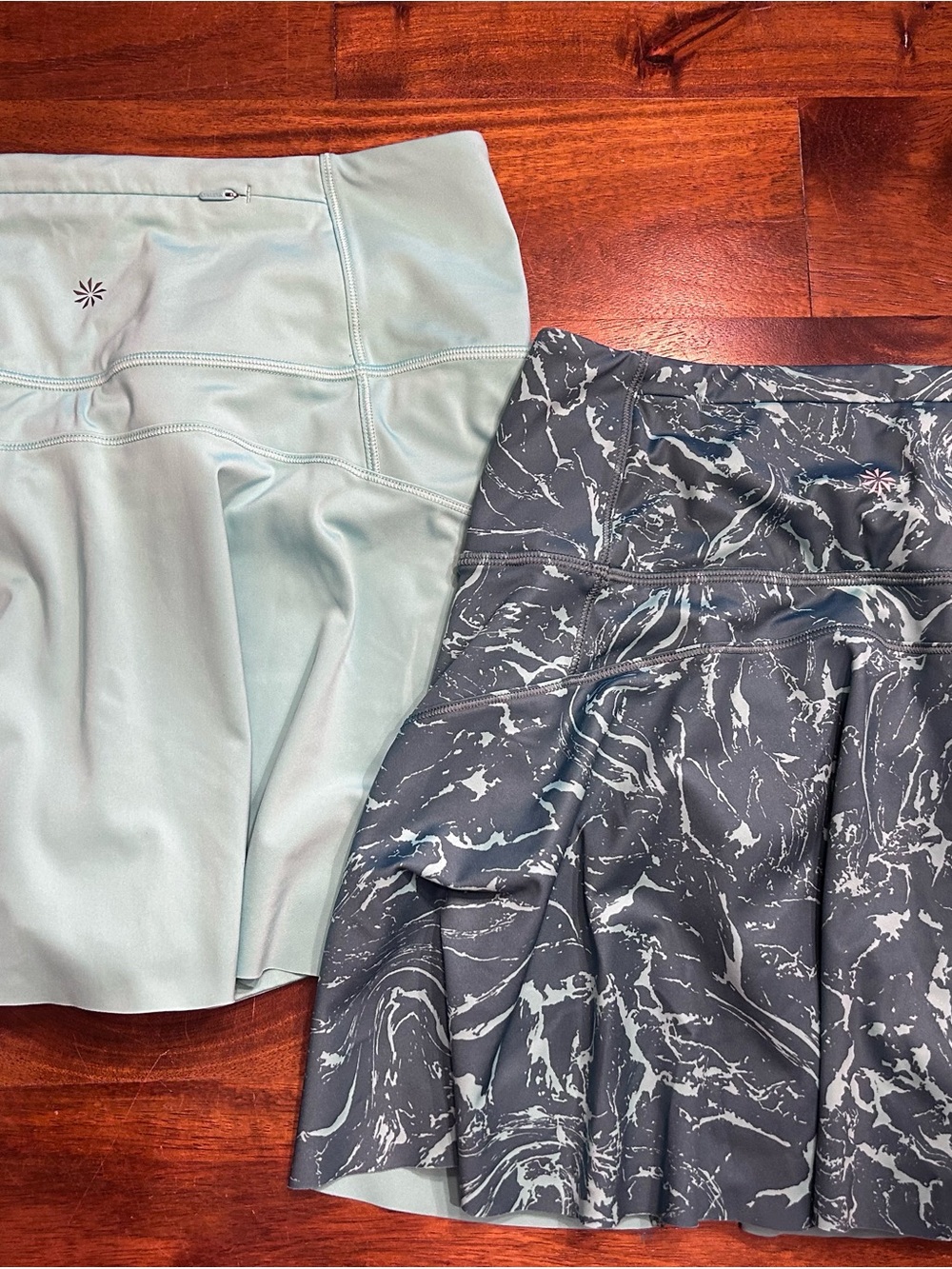 Athleta Women's Tennis Skirts in Tiffany Blue and Teal - Picture 4 of 4